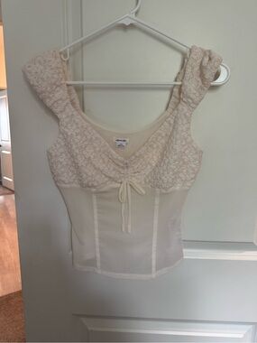 Kimchi Blue Cream Lace Bustier